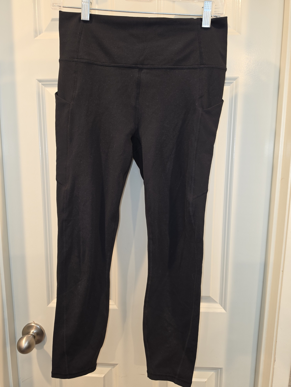 Fabletics Black High-Waist Active Leggings with Side Pockets